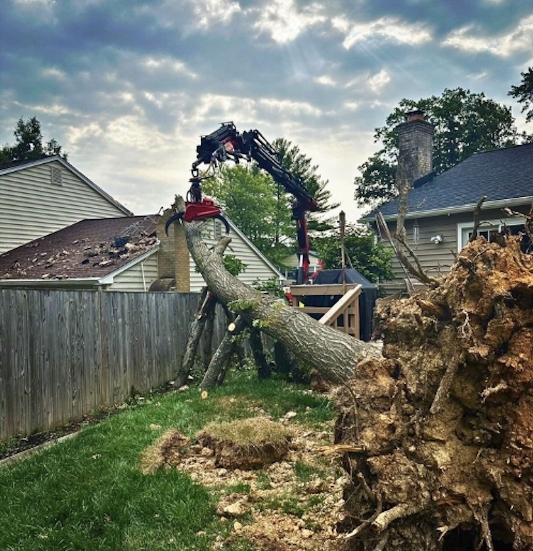 Wichury i szkody: jak wygląda szybka i bezpieczna interwencja alpinistyczna